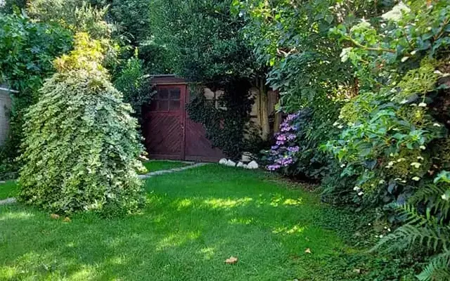 Tuinhuis in hout